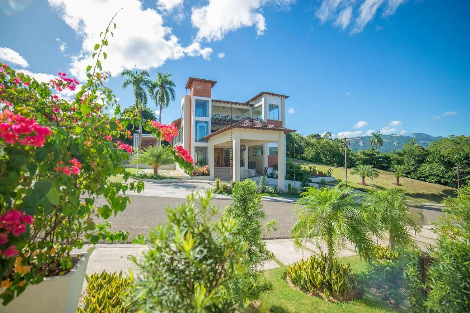 Vista Del Campo Country Club & Villas Jarabacoa